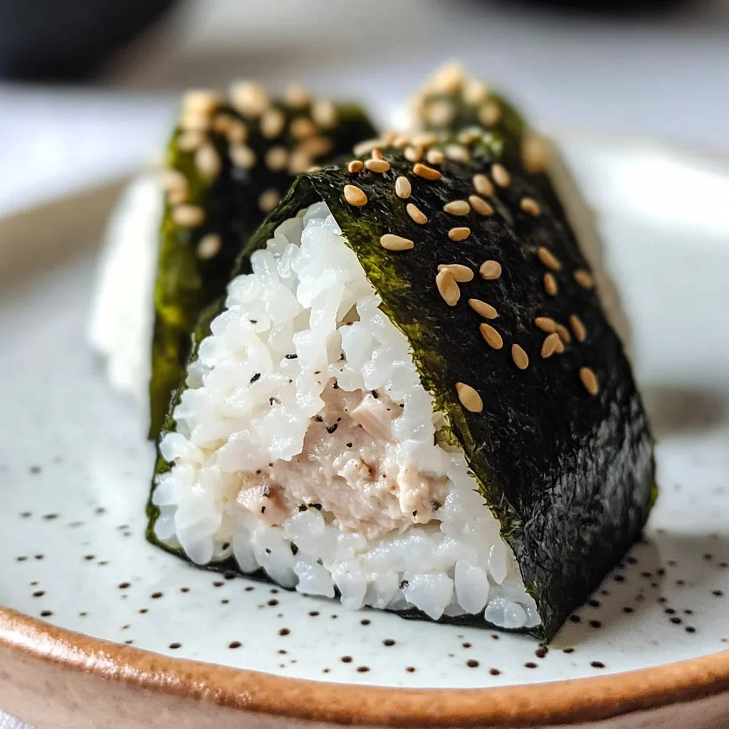 15-min. Easy Japanese Tuna Onigiri